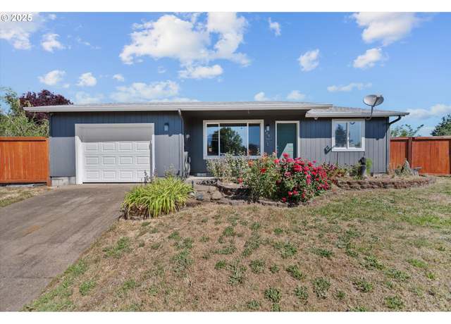 Property at 518 SW Sheila St, Dallas, OR 97338, 3 beds, 1 bath
