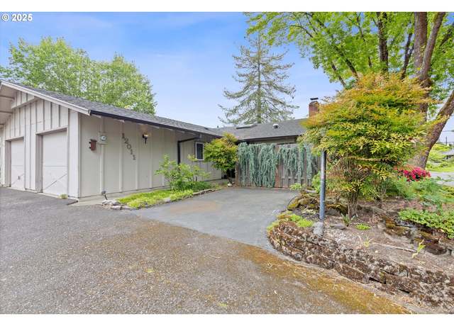 Property at 12011 SW Camden Ln, Beaverton, OR 97008, 3 beds, 1.5 baths