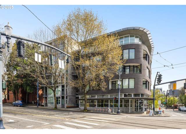 Property at 1234 SW 18th Ave #305, Portland, OR 97205, 1 bed, 1 bath
