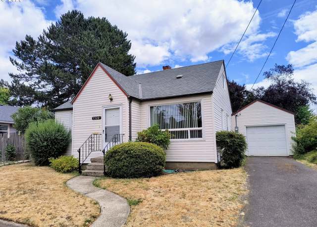 Property at 1326 NE Galloway St, Mcminnville, OR 97128, 3 beds, 1 bath