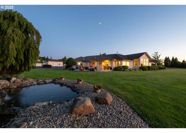 Property at 33685 Van Duyn Rd, Eugene, OR 97408, 3 beds, 2.5 baths