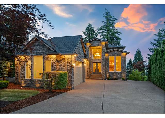 Property at 612 NW Valley St, Camas, WA 98607, 6 beds, 5.5 baths