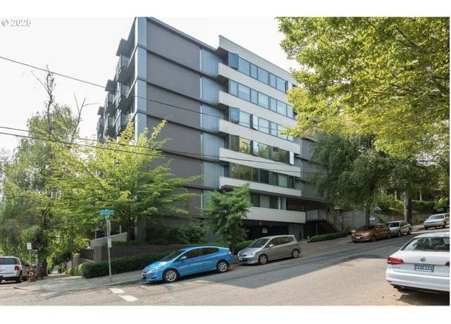 Property at 2020 SW Main St #806, Portland, OR 97205, 1 bed, 1 bath