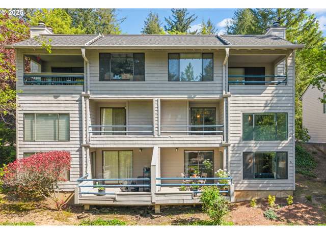 Property at 225 Cervantes, Lake Oswego, OR 97035, 2 beds, 1.5 baths