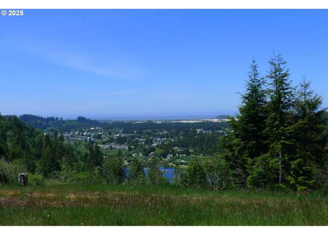 Property at 95561 N Lake Ln, Lakeside, OR 97449