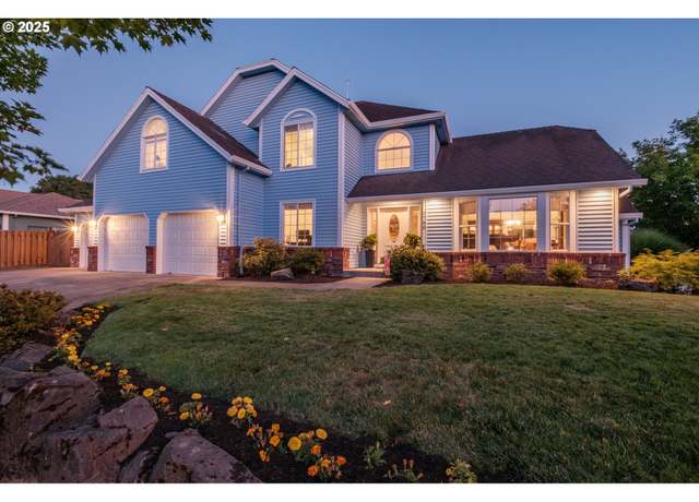 Property at 2750 N Holiday Ln, Newberg, OR 97132, 4 beds, 2.5 baths
