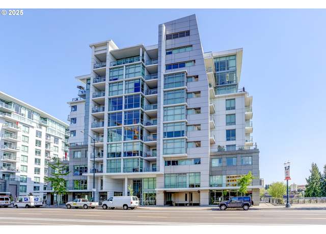 Property at 1260 NW Naito Pkwy Unit 607B, Portland, OR 97209, 1 bed, 1.5 baths
