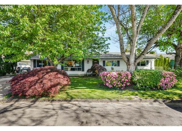 Property at 2827 17th Ave, Forest Grove, OR 97116, 3 beds, 2 baths