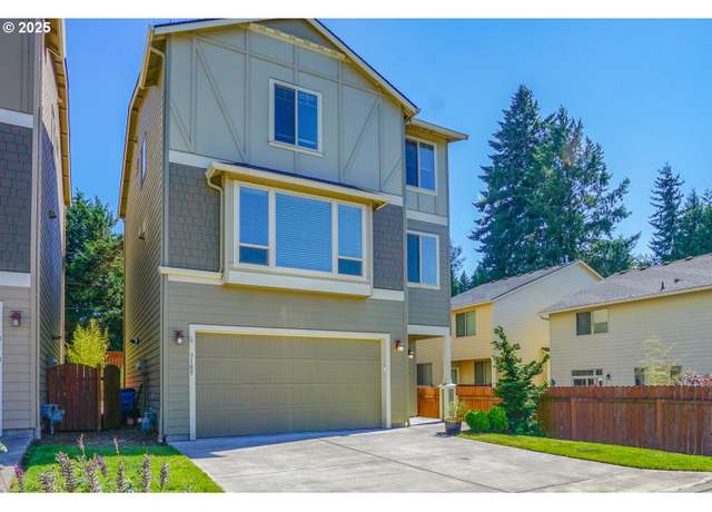 Property at 3109 NE 74th St, Vancouver, WA 98665, 5 beds, 4 baths