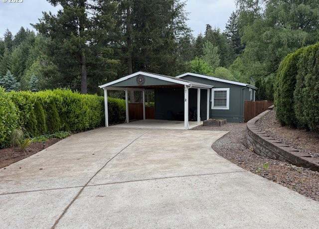 Property at 37600 Sunset St #2, Sandy, OR 97055, 3 beds, 2 baths