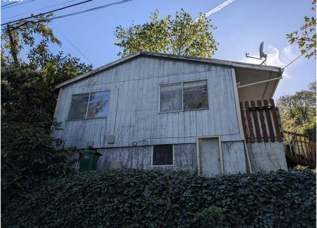 Property at 10539 NW 3rd St, Portland, OR 97231, 2 beds, 1 bath