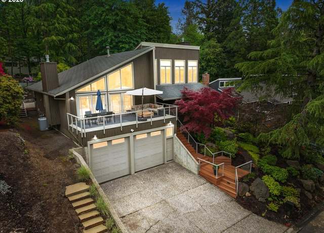 Property at 11 DA Vinci St, Lake Oswego, OR 97035, 5 beds, 3.5 baths