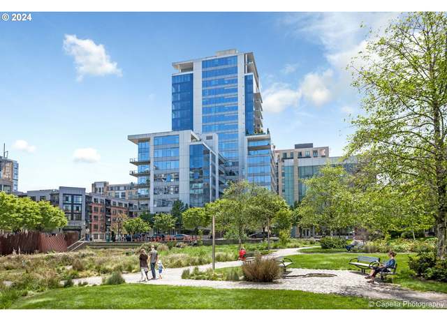 Property at 1001 NW Lovejoy St #1008, Portland, OR 97209, 3 beds, 2.5 baths