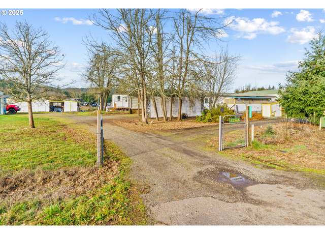 Property at 82966 Minnick Rd, Dexter, OR 97431, 3 beds, 2 baths