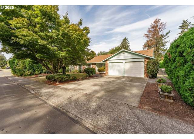 Property at 2041 SE Beaver Creek Ln, Troutdale, OR 97060, 3 beds, 2 baths
