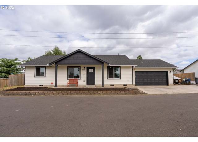 Property at 4417 Short Line Ln NE, Salem, OR 97301, 3 beds, 2 baths