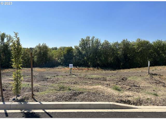 Property at 3101 NW Shadden Dr #62, Mcminnville, OR 97128