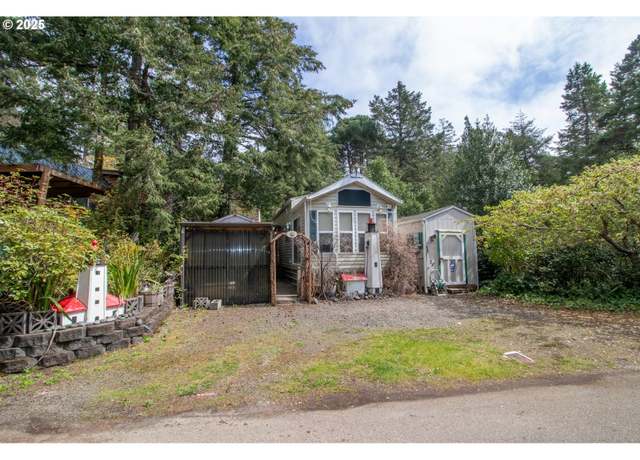 Property at 28 Easy St, Florence, OR 97439, 1 bed, 1 bath