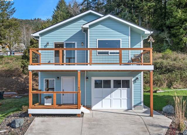 Property at 806 Salmonberry Ct, Garibaldi, OR 97118, 3 beds, 2.5 baths