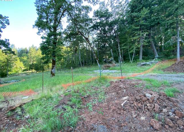 Property at W 40th Ave #3, Eugene, OR 97405