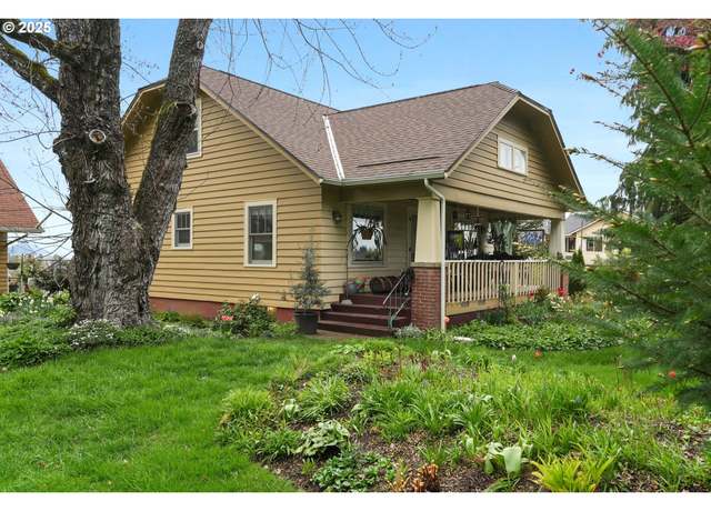 Property at 1557 NW Orchard Heights Rd, Salem, OR 97304, 4 beds, 3 baths