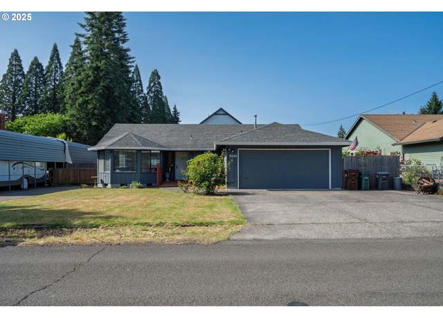 Property at 3584 NE Brogden St, Hillsboro, OR 97124, 3 beds, 2 baths