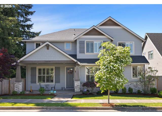 Property at 14716 Blue Blossom Way, Oregon City, OR 97045, 4 beds, 2.5 baths