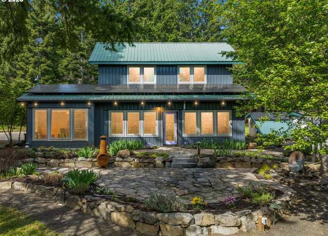 Property at 961 Snowden Rd, White Salmon, WA 98672, 3 beds, 3 baths