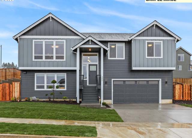 Property at 2767 NE Justus Ave, Estacada, OR 97023, 4 beds, 3 baths