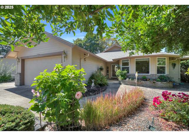 Property at 3446 Baywood St, Eugene, OR 97404, 3 beds, 2 baths