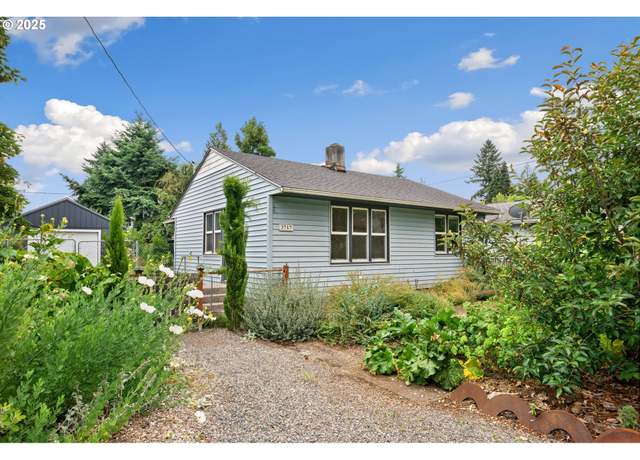 Property at 3717 M St, Vancouver, WA 98663, 2 beds, 1 bath