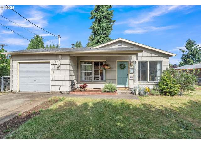 Property at 1209 Linn Ave, Oregon City, OR 97045, 2 beds, 1 bath