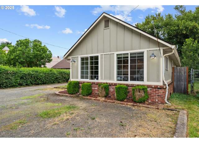 Property at 106 W Jones St, Yacolt, WA 98675, 3 beds, 2 baths