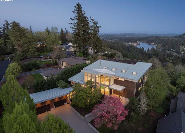 Property at 1900 Crest Dr, Lake Oswego, OR 97034, 4 beds, 4.5 baths