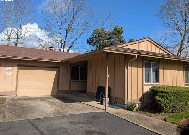 Property at 1206 NE 27th St #4, Mcminnville, OR 97128, 3 beds, 2 baths