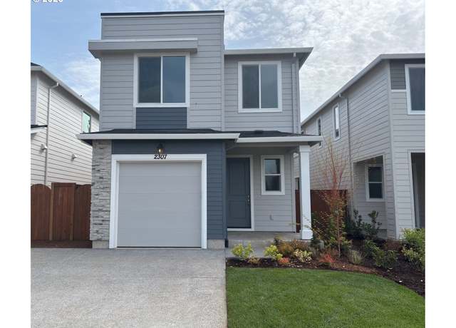 Property at 2307 SW 5th Pl, Battle Ground, WA 98604, 3 beds, 2.5 baths