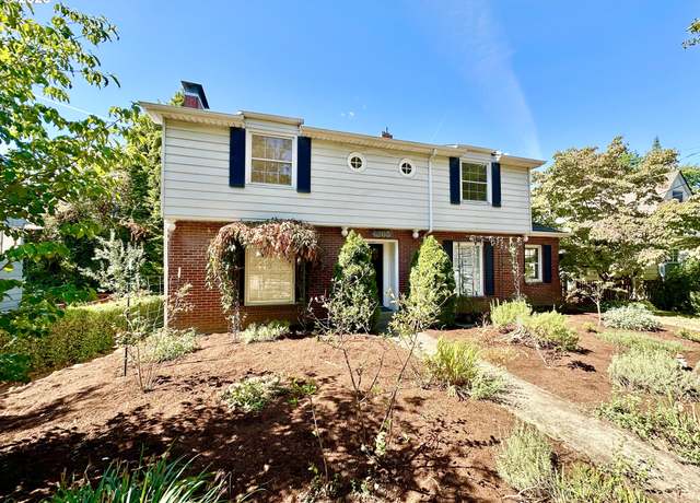 Property at 205 NE Billingher Dr, Portland, OR 97220, 4 beds, 1.5 baths
