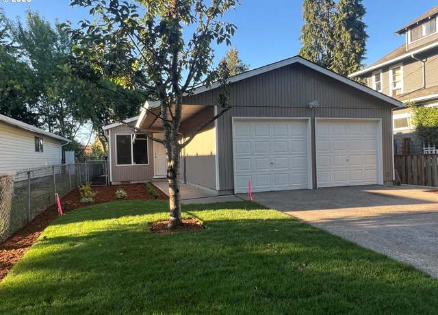Property at 6245 SE Carlton St, Portland, OR 97206, 3 beds, 2 baths