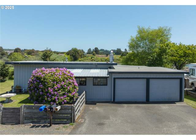Property at 90431 Lewis Rd, Warrenton, OR 97146, 3 beds, 2 baths