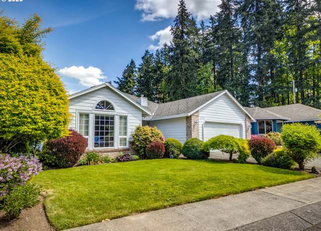 Property at 16266 SE Clare Ct, Milwaukie, OR 97267, 3 beds, 2 baths