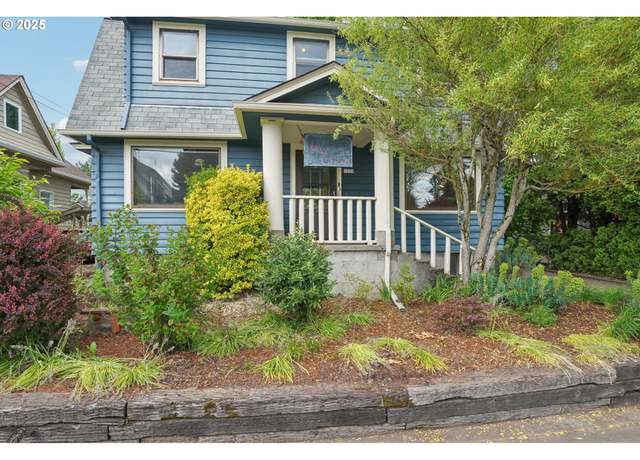 Property at 1535 SE Tacoma St, Portland, OR 97202, 4 beds, 1.5 baths