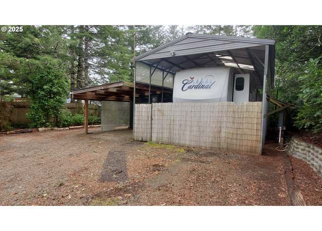 Property at 150 Outer Dr, Florence, OR 97439