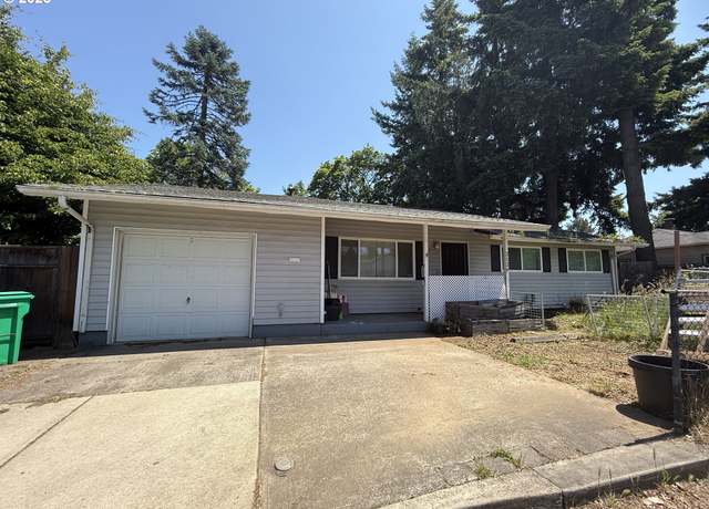 Property at 2126 SE 162nd Ave, Portland, OR 97233, 3 beds, 1 bath