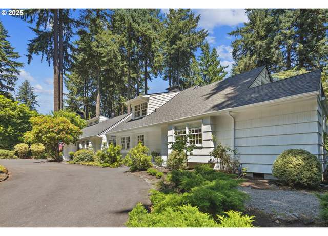 Property at 1333 S Palatine Hill Rd, Portland, OR 97219, 4 beds, 4 baths