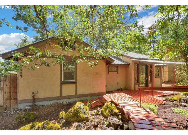 Property at 3519 Willamette St, Eugene, OR 97405, 3 beds, 2 baths