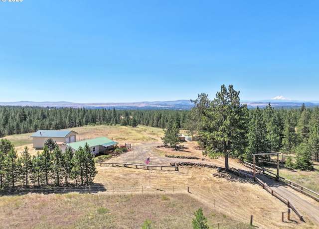 Property at 50 Bronco Way, Goldendale, WA 98620, 3 beds, 2 baths