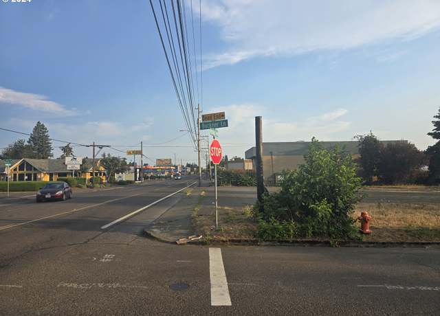 Property at 1101 Molalla Ave, Oregon City, OR 97045