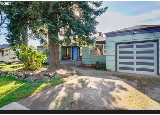 Property at 1538 Grove St, Eugene, OR 97404, 2 beds, 1 bath