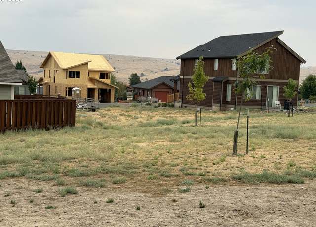 Property at 1504 Fish Tail Rd, Maupin, OR 97037
