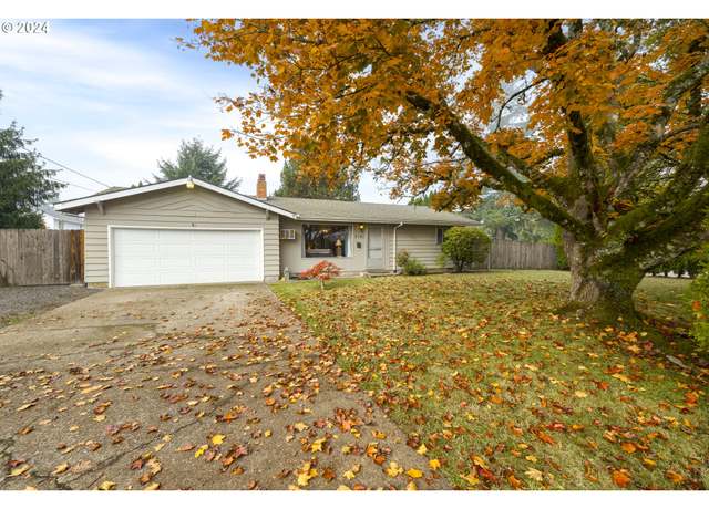 Property at 3101 N College St, Newberg, OR 97132, 2 beds, 1.5 baths